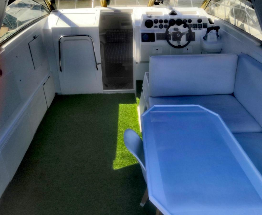 Cozy Private Two Rooms Yacht In Barcelona With Free Parking Sant Adria de Besos Εξωτερικό φωτογραφία
